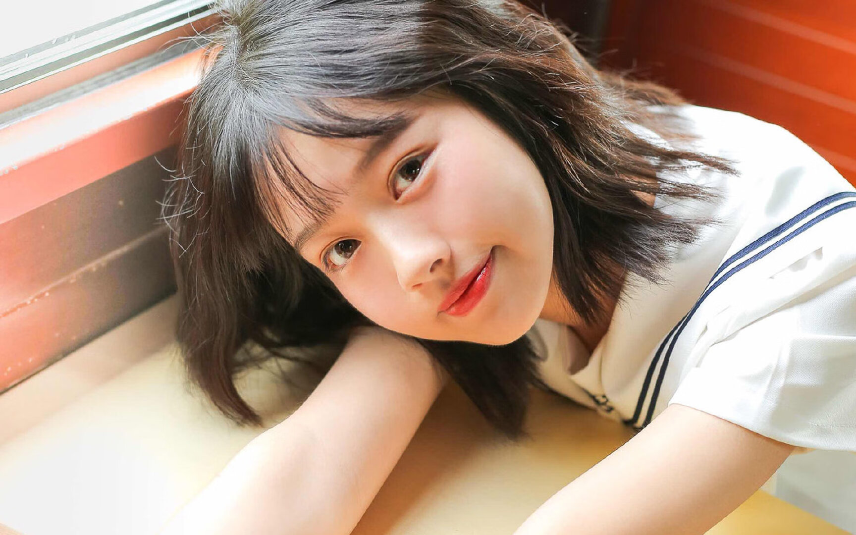 自由泳划频节奏平稳,比赛控制力佳,自由泳划水路线有3种